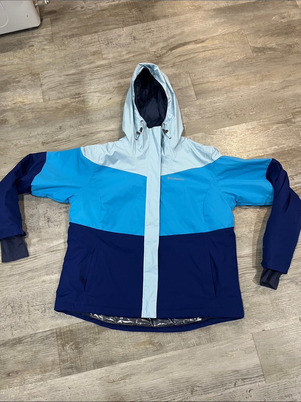 Columbia jacket women’s Colorblock Hooded Ski Jacket insulated XL